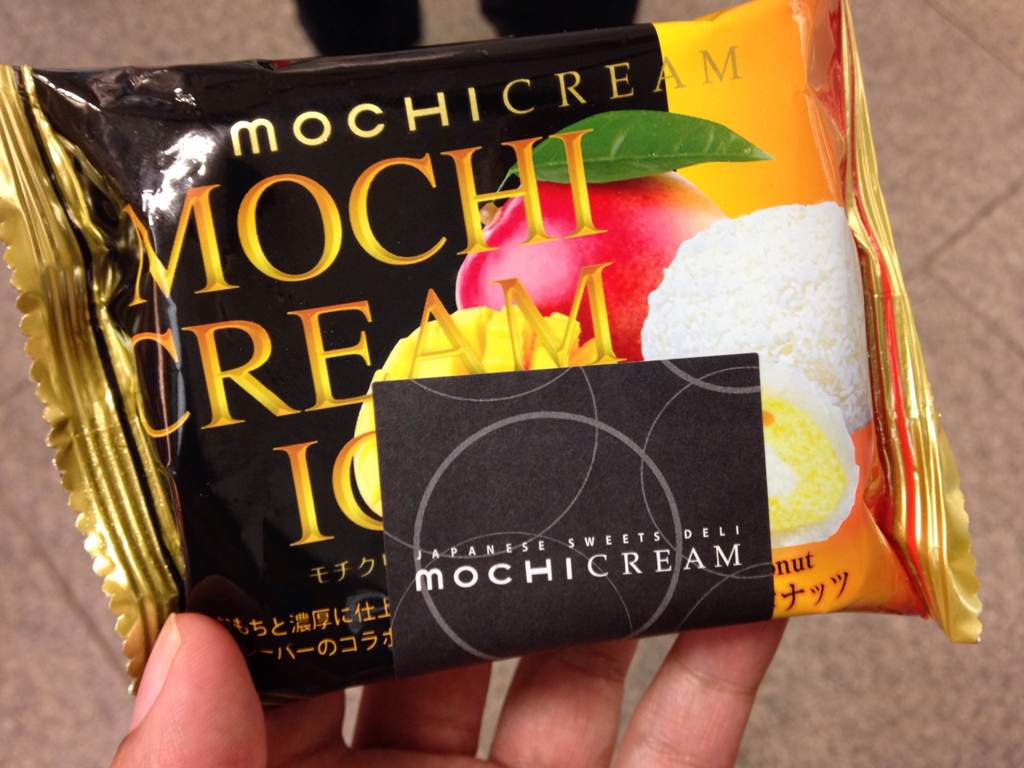Kuliner Jepang Lezatnya Makan Mochi Ice Cream di Osaka happy mommy