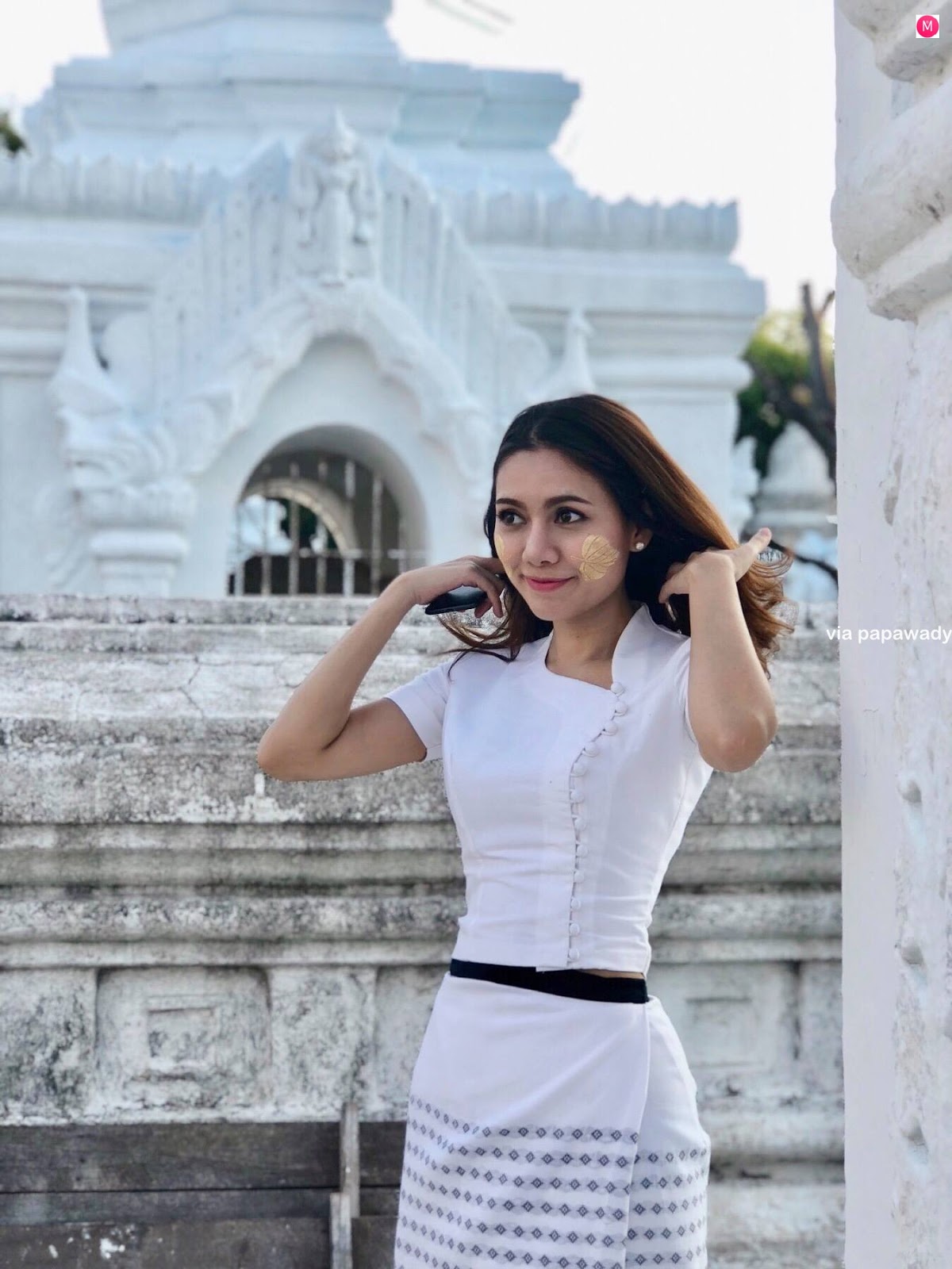 Myanmar Pop Singer May Beautiful Photos Collection In November