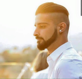 33 Gaya Model Potongan Rambut Pria/Cowo Undercut Style Terbaru 33 Gaya Model Potongan Rambut Pria/Cowo Undercut Style Terbaru