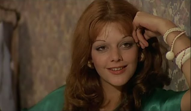 Tina Aumont Tina Aumont