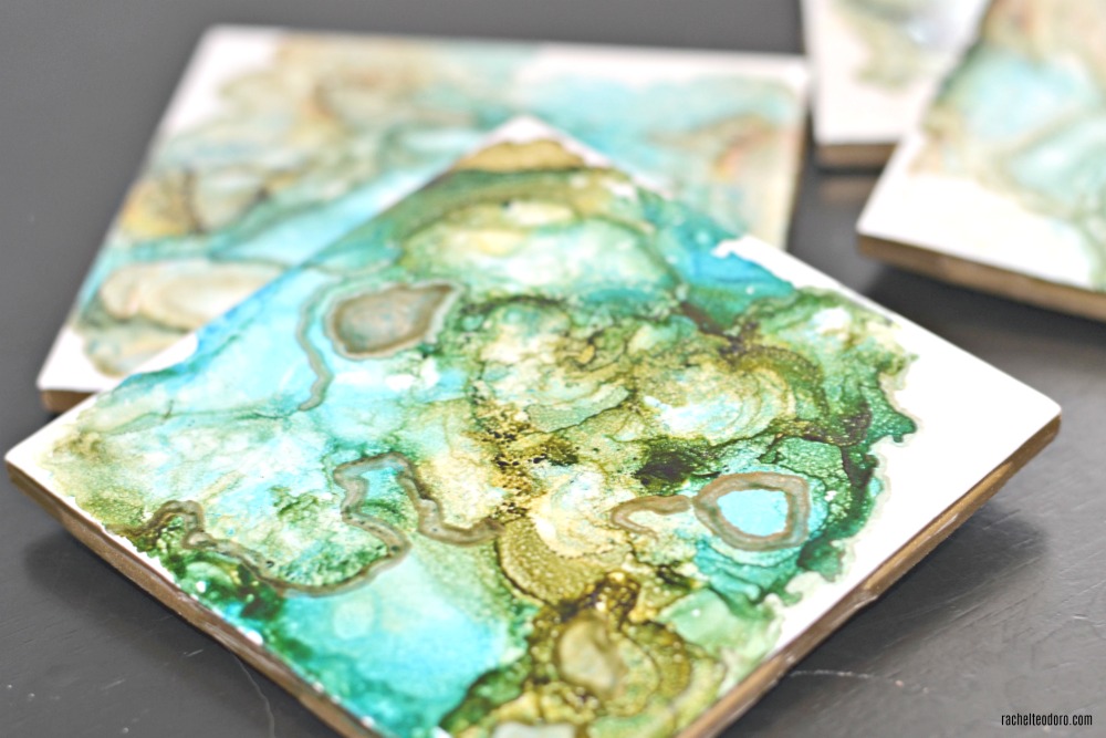 DIY Agate Look Ceramic Tile Coasters with Gold Edge Made with Alcohol Ink