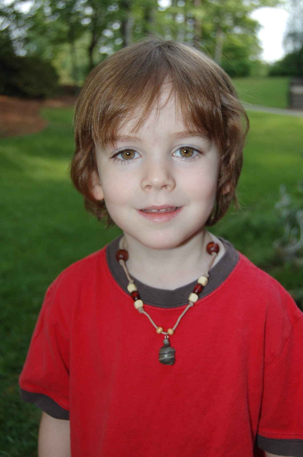 Smith, Party of 5 boys can wear a necklace