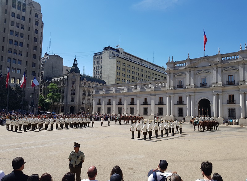 Melhor City Tour em Santiago Troca da Guarda Santiago, Palacio de la Moneda