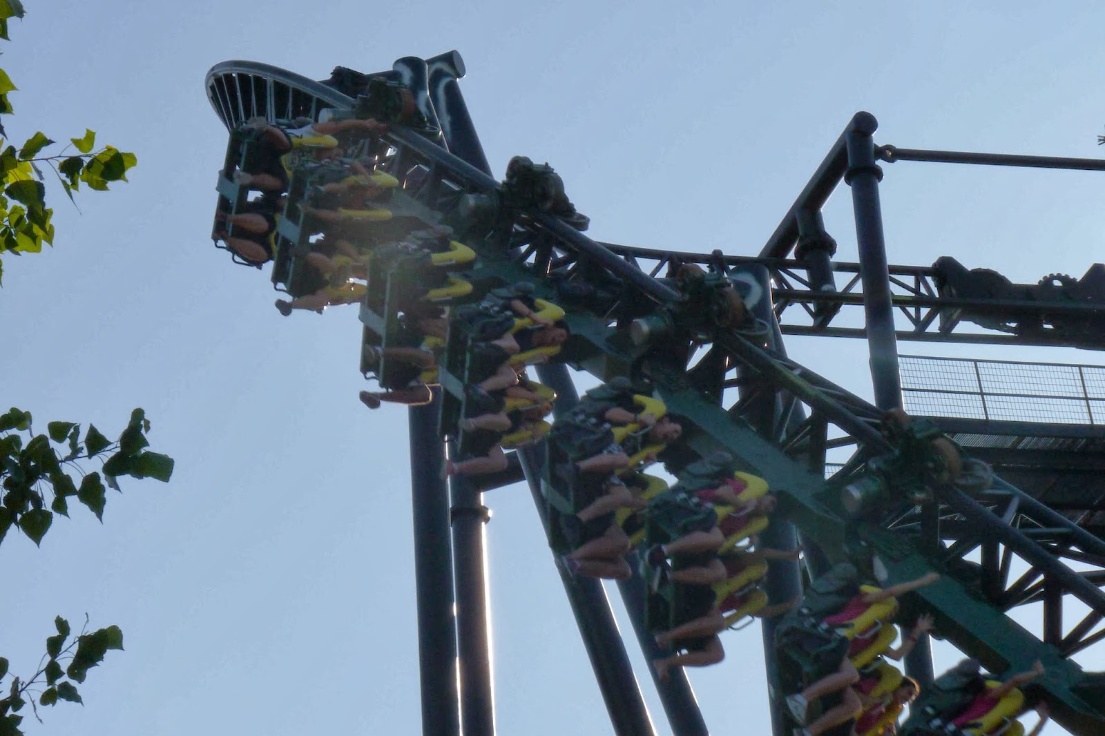 El Tornado-Parque de Atracciones de Madrid. El Tornado-Parque de Atracciones de Madrid.