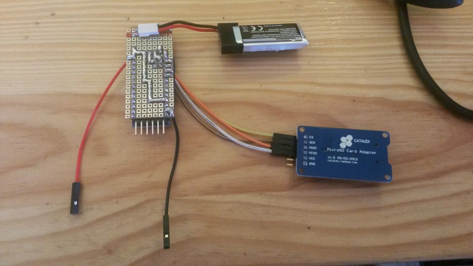 jadiema: Micro-rocket with Arduino data-logger