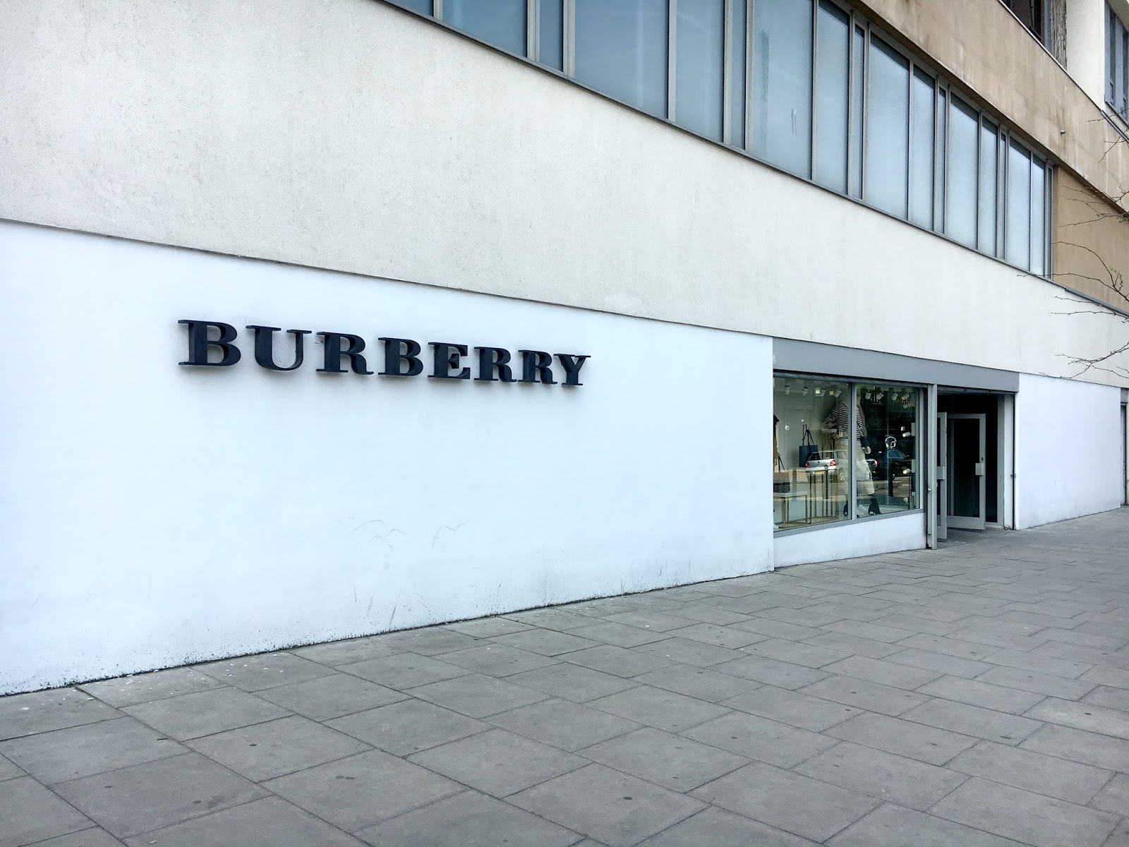 burberry outlet london hackney