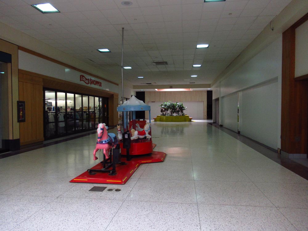 Sky City Retail History Warren Mall Warren, PA