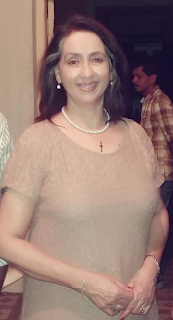 Neena Kulkarni age, husband, family photos, hot marriage, husband name, movies, son, biography Neena Kulkarni age, husband, family photos, hot marriage, husband name, movies, son, biography