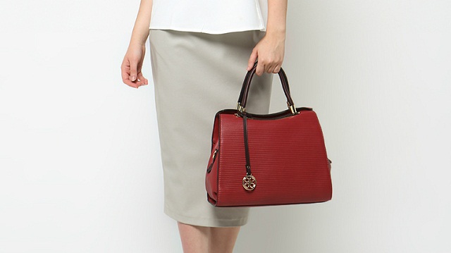 Model Handbag Wanita Dengan Desain Minimalist