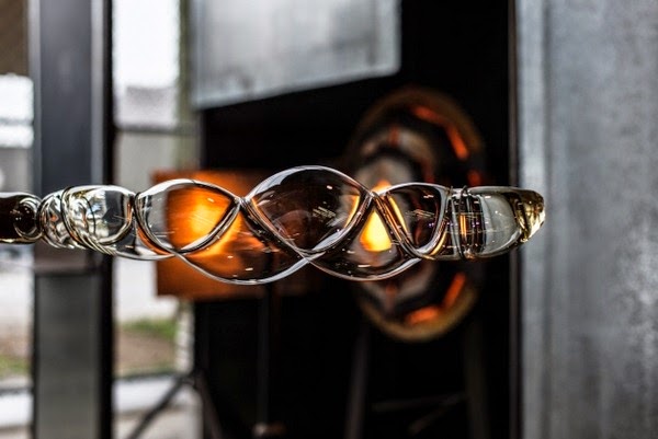 Blown Pendant lights respond to touch