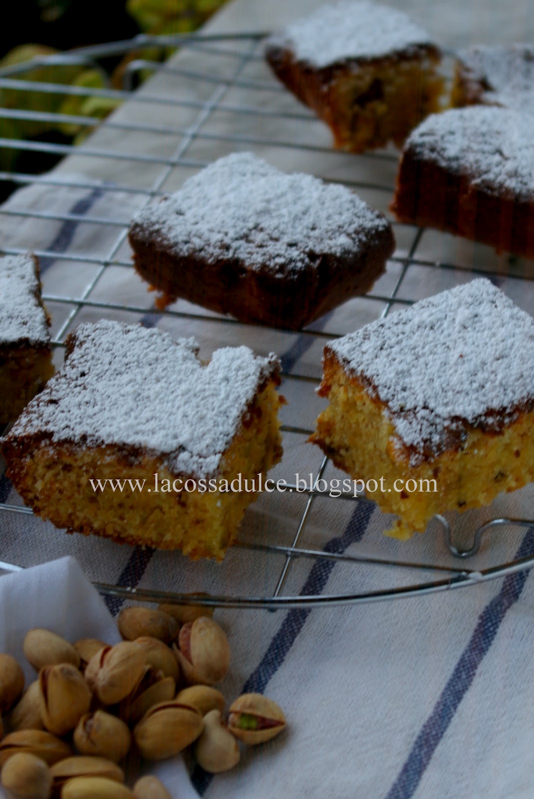 La cossa dulce Brownies de chocolate blanco y pistachos