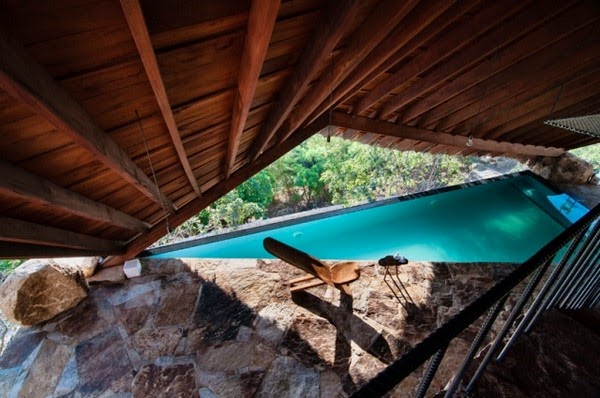 Spa resort &#8220;The Tent&#8221; is built on a steep slope