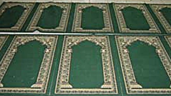Hati hati dengan Karpet Sajadah di Masjid Anda Catatan 