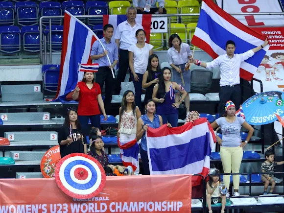 Thailand 2 ปู๊น! ปู๊น!_FIVB Volleyball Women's U23 World Championship 2015