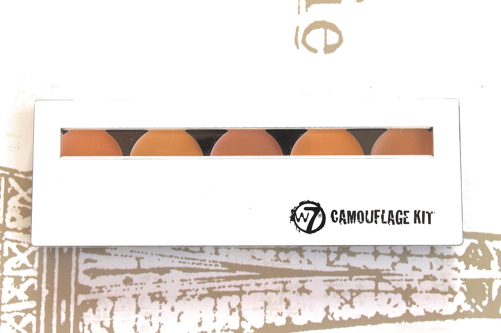 w7 makeup camouflage kit review