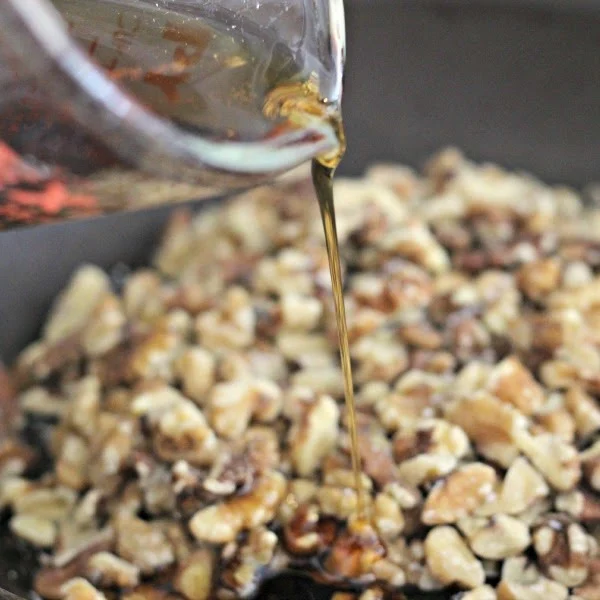 Maple Syrup Glazed Walnuts | Renee's Kitchen Adventures Two ingredients make this super simple snack so easy and healthy!