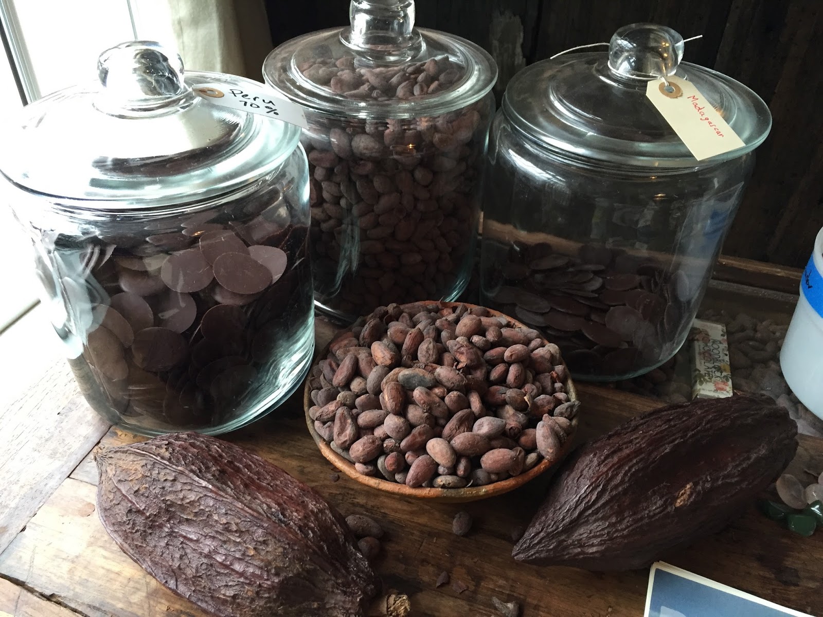 ポートランド日誌 Diario de Portland ウッドブロック・チョコレートのロースト・カカオを食べてみました