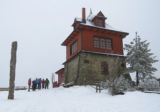 Schronisko PTTK na Luboniu Wielkim. Schronisko PTTK na Luboniu Wielkim.