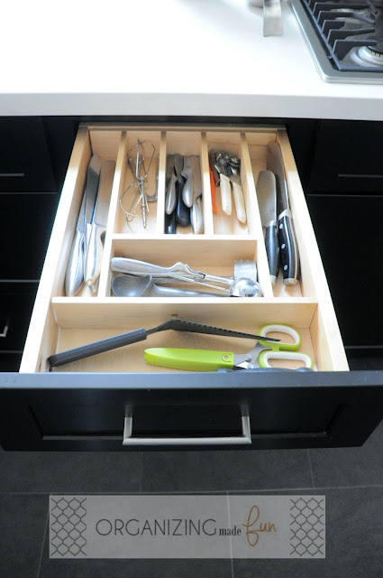 Organized knife and utensil drawer :: OrganizingMadeFun.com