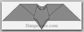Bước 9: Hoàn thành cách xếp con dơi bằng giấy đơn giản theo phong cách origami.
