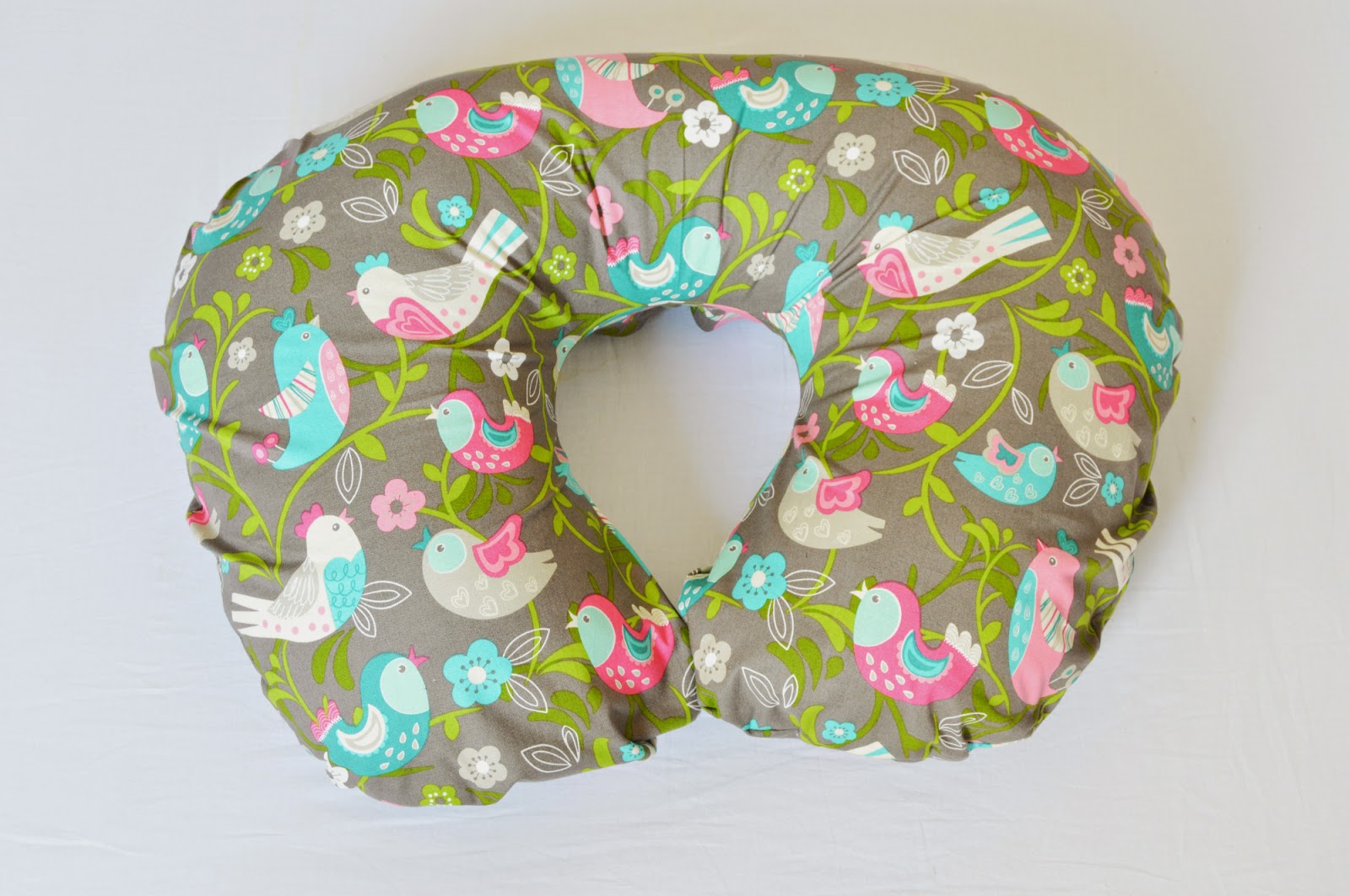 Vikalpah DIY Nursing Pillow & 2 ways to sew pillow cover