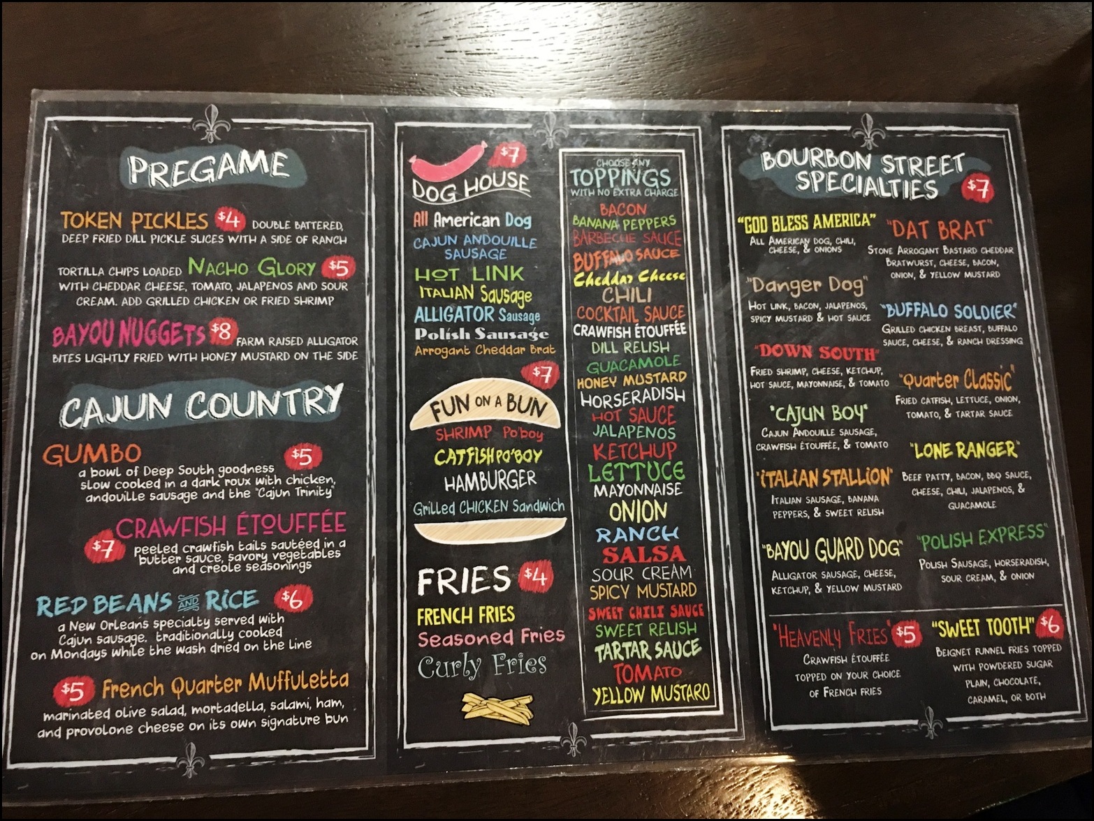 Laughlin Buzz Eats at Bourbon Street in the Laughlin River Lodge