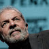 Lula não se entrega à Polícia Federal; Militantes fazem cerco contra prisão