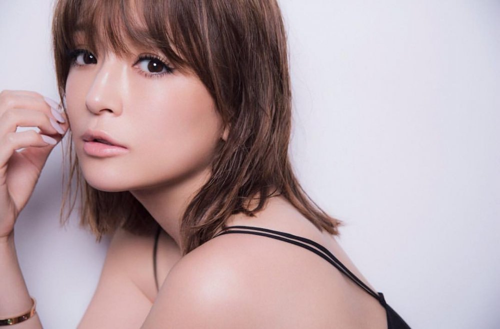 Ayumi Hamasaki se está quedando completamente sorda | Kpop Replay