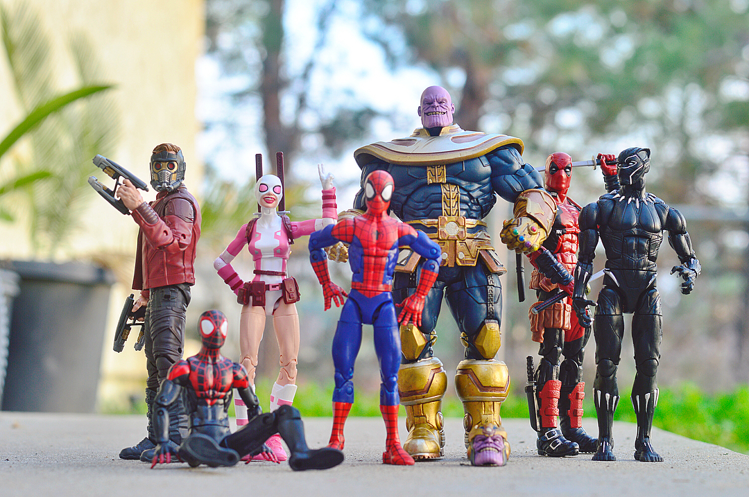 disney store marvel select thanos
