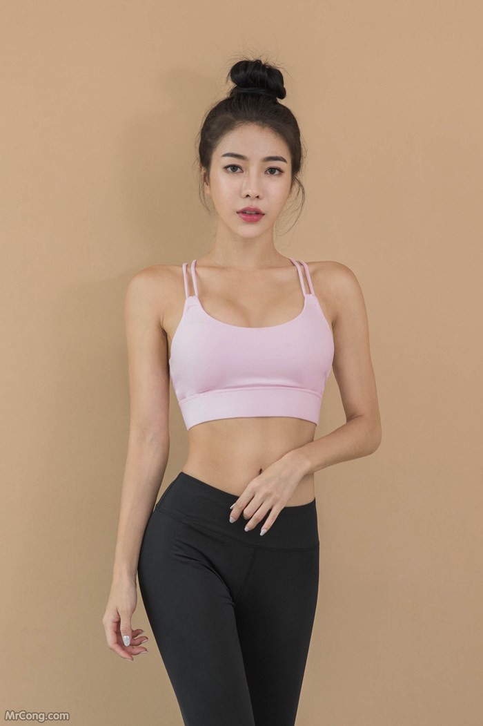 The beautiful An Seo Rin shows off her figure with a tight gym fashion (273 pictures) photo 1-13