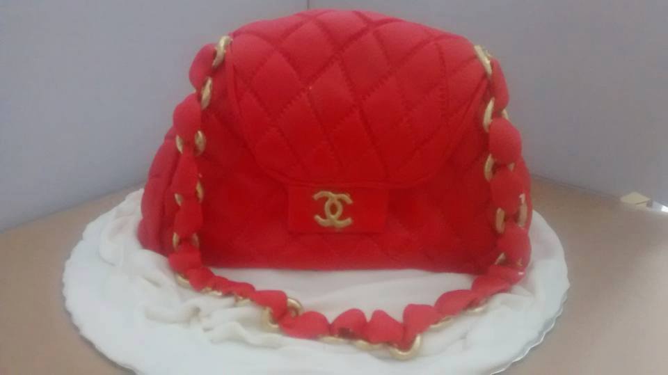 ARTCAKE - Ticiane Arteaga - Porto Alegre/RS: Bolo Moto Rosa