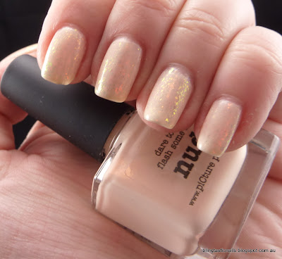 Picture Polish Nude with Essence Night in Vegas