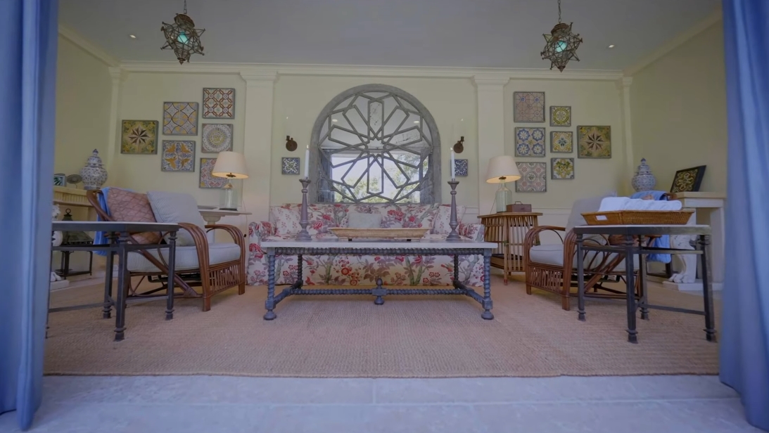 31 Interior Design Photos vs. 1201 Tower Grove Dr, Beverly Hills Luxury Mansion Tour