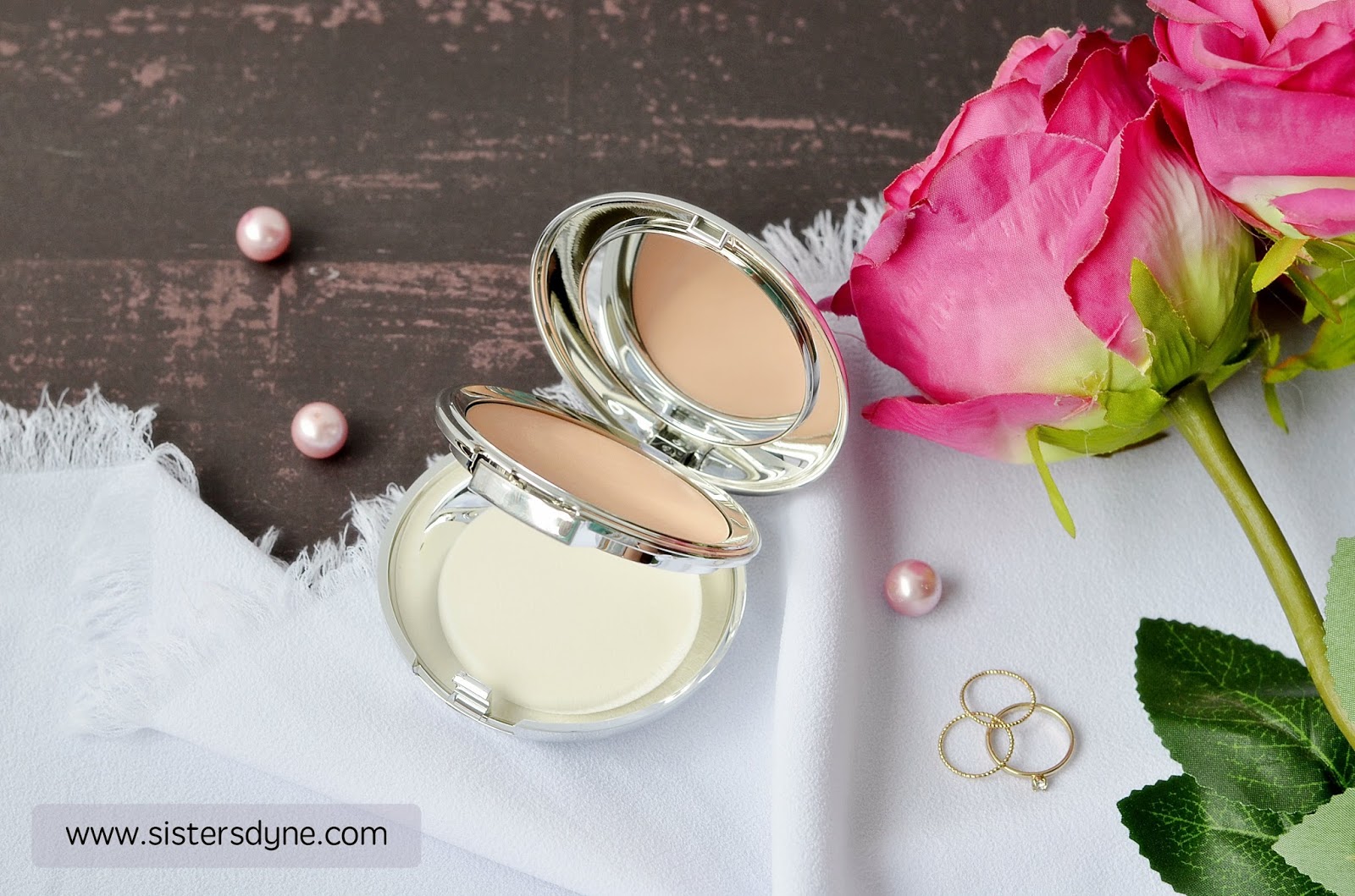 da review ultima ii delicate creme powder da review ultima ii delicate creme powder