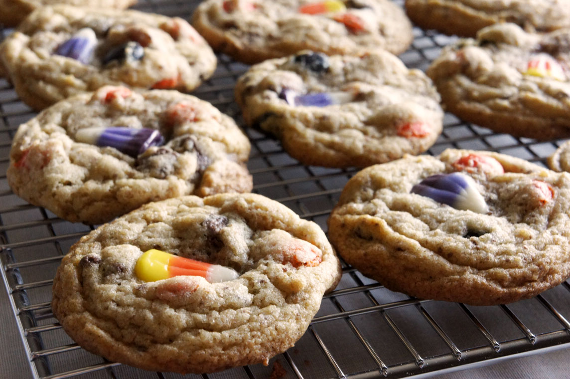 i d l e w i f e leftover halloween candy cookies