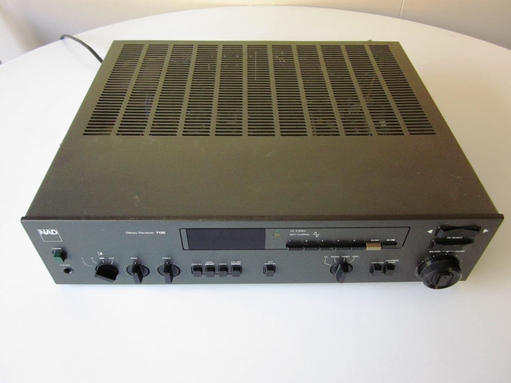 Speakerholic: NAD 7130 Receiver