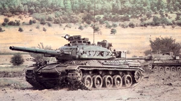 Amx-32 основной боевой танк. Амх 32. Amx 32. Французский танк амх 32. Основной боевой танк амх-32.