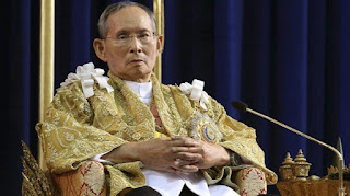 Salut! Raja Thailand Wafat, Ini Bentuk Kesetian Warganya