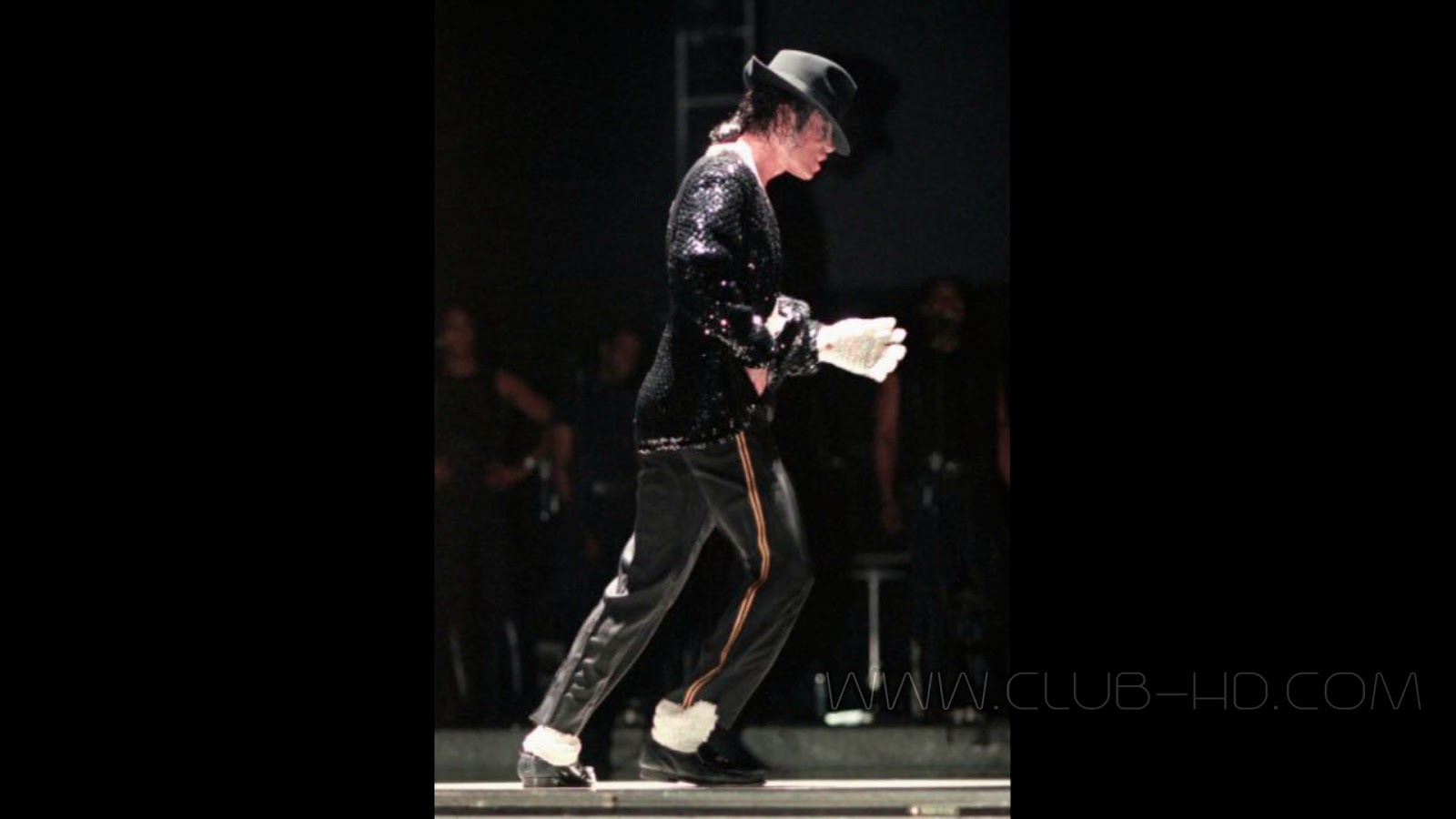 Michael-Jackson-The-Life-of-an-Icon-CAPTURA-6.jpg