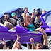 britney spears festeggia il compleanno dei santini a disneyland col fidanzato manzo