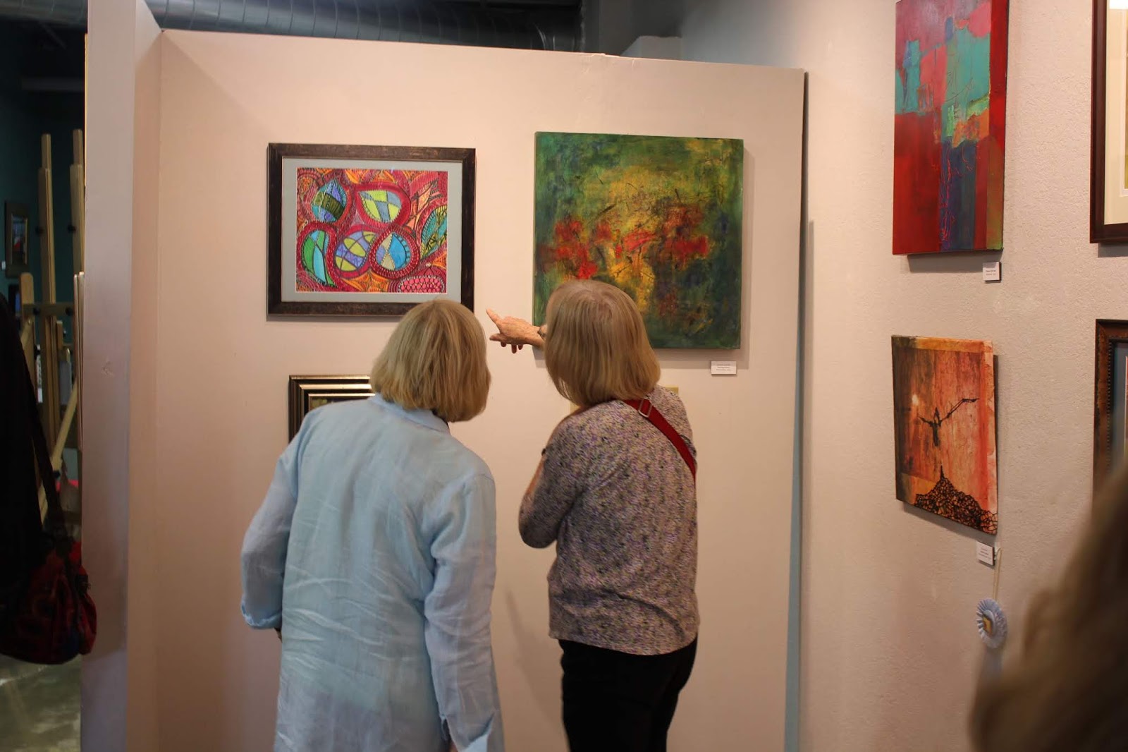hundreds of visitors are expected in old torrance june 30 2018 from 4 7pm for the 4th annual downtown torrance artwalk sponsored by destination art hundreds of visitors are expected in old torrance june 30 2018 from 4 7pm for the 4th annual downtown torrance artwalk sponsored by destination art