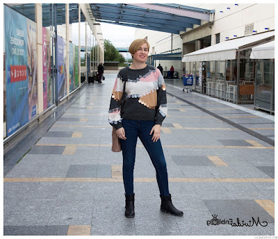 Botas y Jeans de Mujer Botas y Jeans de Mujer