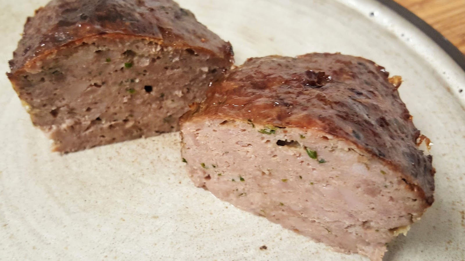 Pâté de campagne fait maison, terrine de campagne à l'ancienne