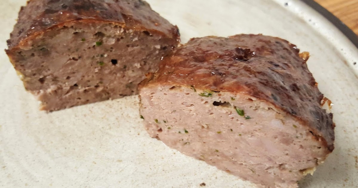 Pâté de campagne fait maison, terrine de campagne à l