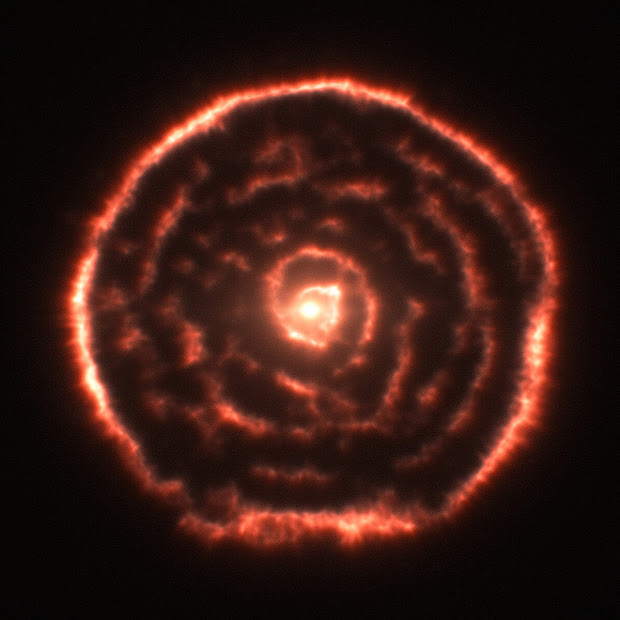 Spiral around Red Giant Star R Sculptoris
