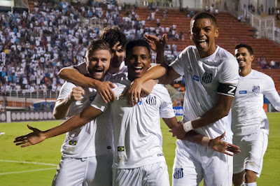 Brasileirão: Santos derrota o Ceará no Pacaembu Brasileirão: Santos derrota o Ceará no Pacaembu