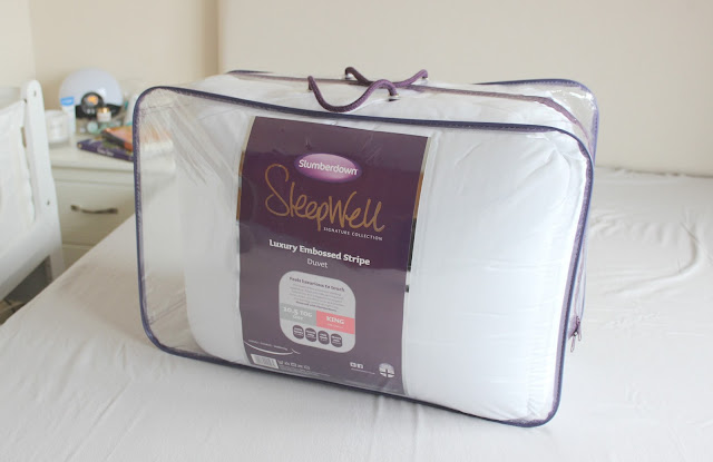 Slumberdown Sleepwell Luxury Embossed Stripe King Size Duvet Review