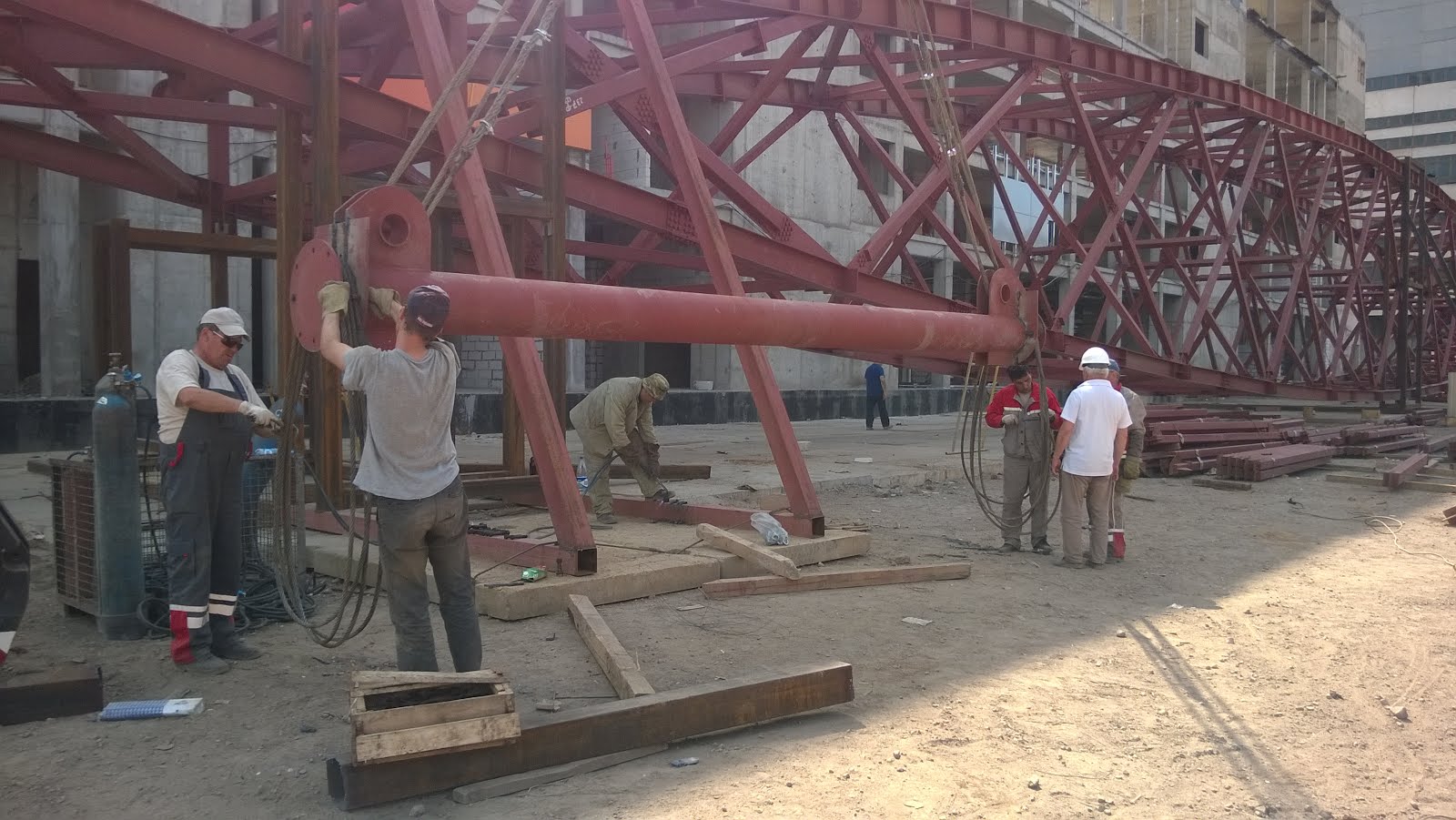 стальмонтаж красноярск. авдеевский завод металлоконструкций ф. заброшенные заводы керчь. заводы октябрь 2023. индустриальный парк ао стальмонтаж курган.