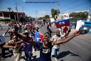 Dominicanos alerta y ojo ante la situación que se esta dando en Haiti, estemos pendientes en caso de un número incontrolables de haitianos
