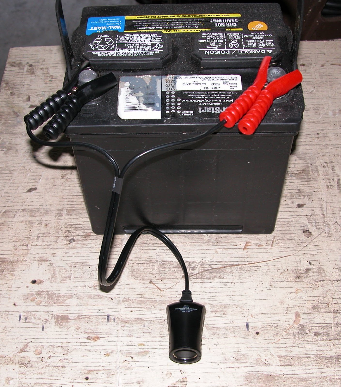 Living Prepared 12 Volt Battery, Device Power Connection